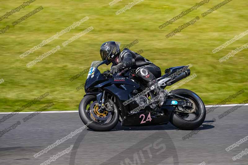 cadwell no limits trackday;cadwell park;cadwell park photographs;cadwell trackday photographs;enduro digital images;event digital images;eventdigitalimages;no limits trackdays;peter wileman photography;racing digital images;trackday digital images;trackday photos